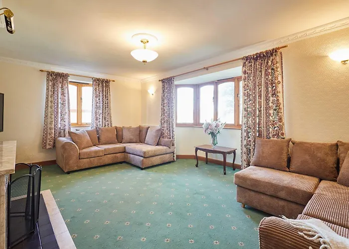 Host & - Cherry Willows Ferienhaus Stainsacre